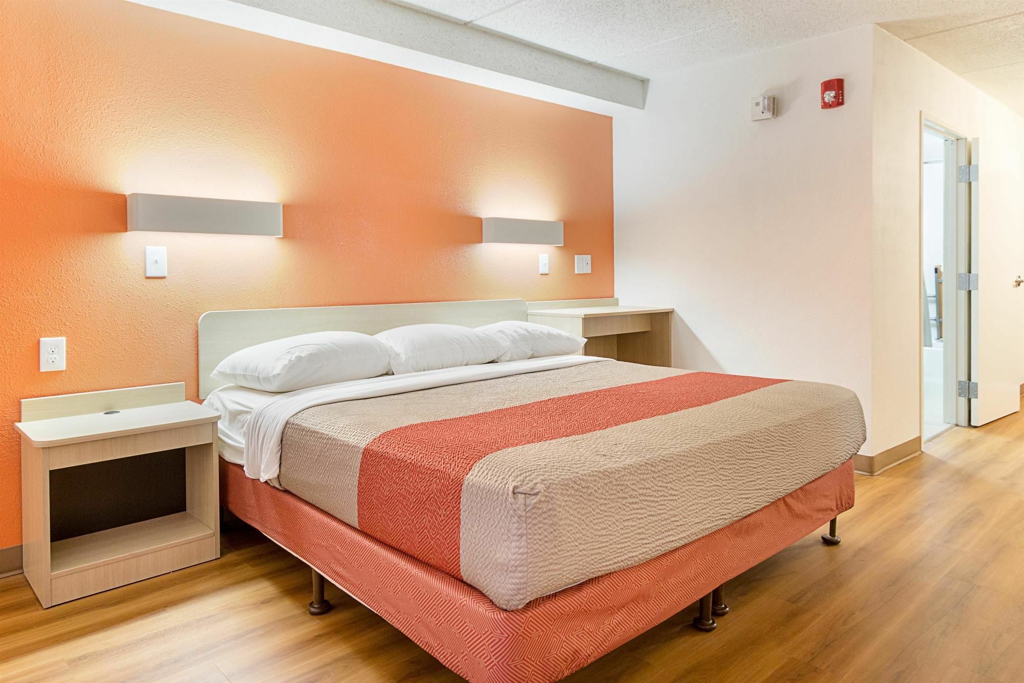 Red Roof Inn Plus+ Columbus - Worthington Luaran gambar